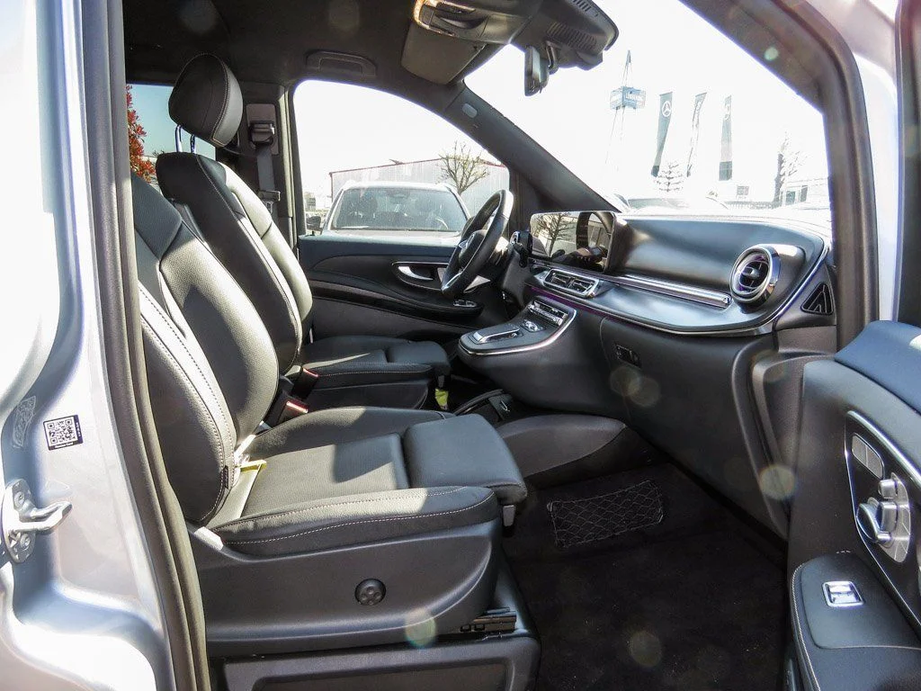 Mercedes-Benz EQV 300 Avantgarde lang LED AIRMATIC 2024