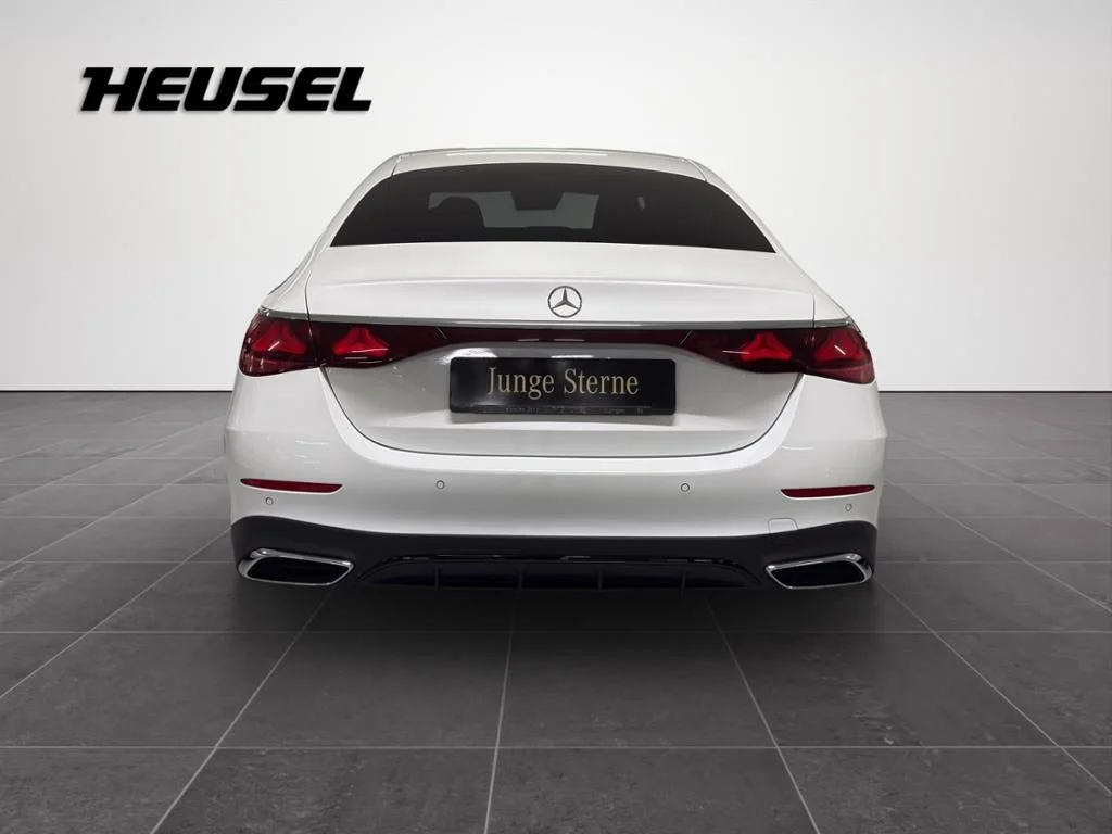 Mercedes-Benz E 200 AMG 2023