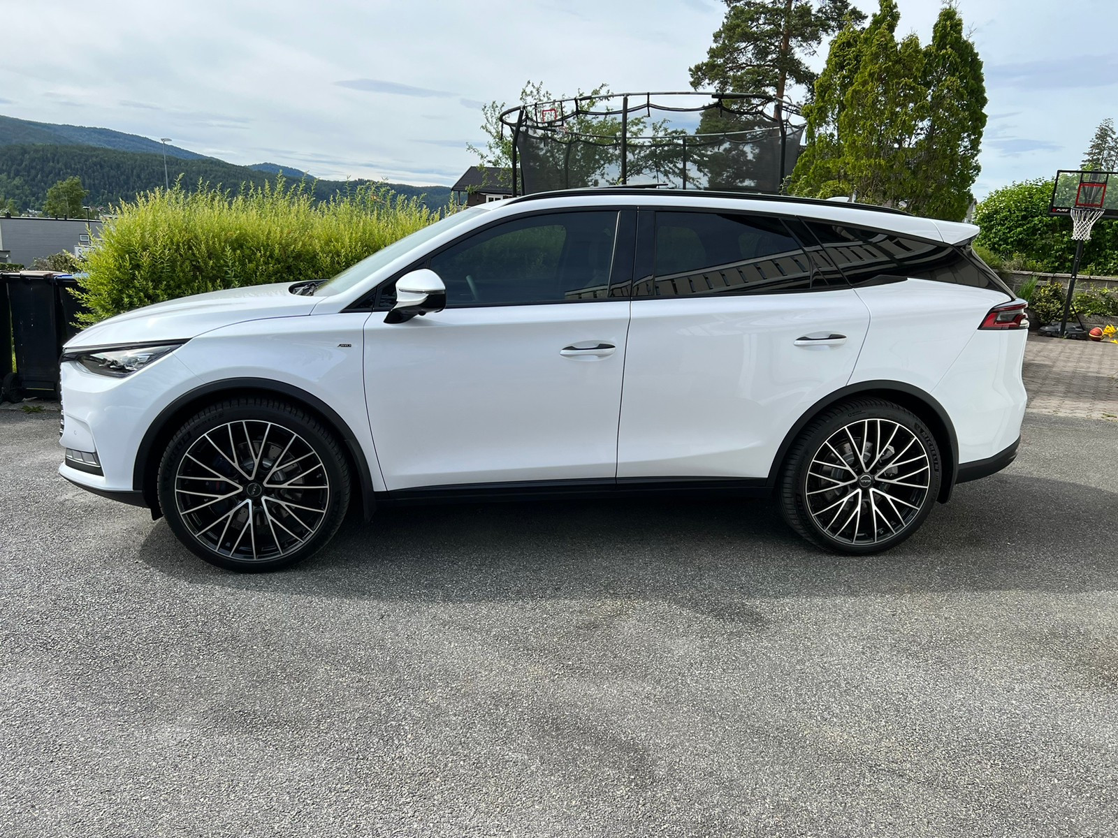 2022 BYD Tang
