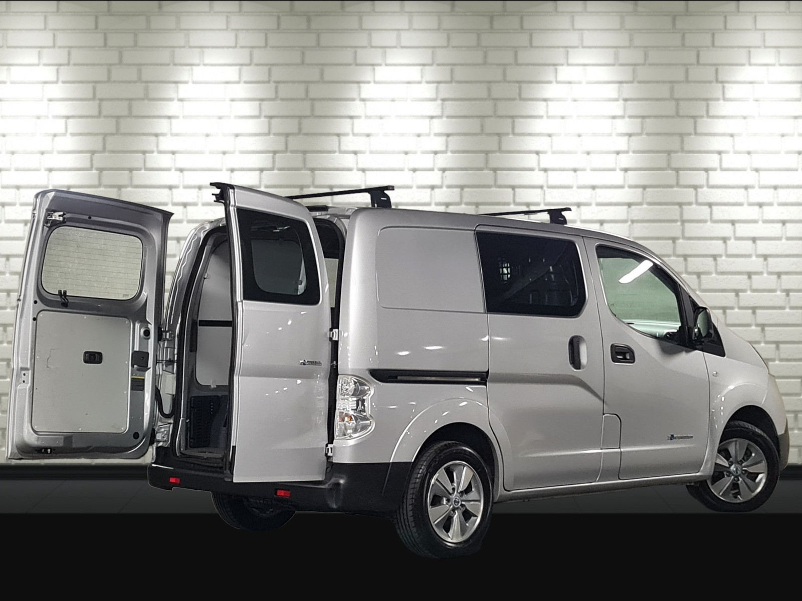 2017 Nissan e-NV