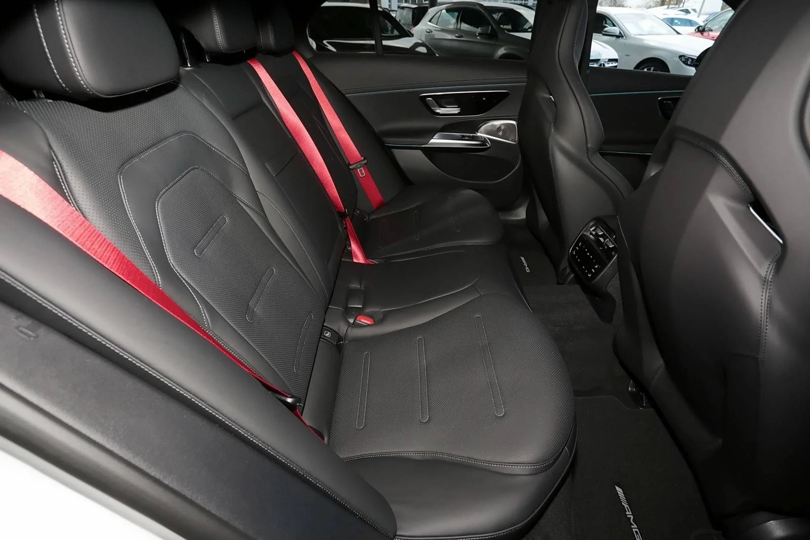 Mercedes-Benz E 53 AMG Hybrid 4M 2025