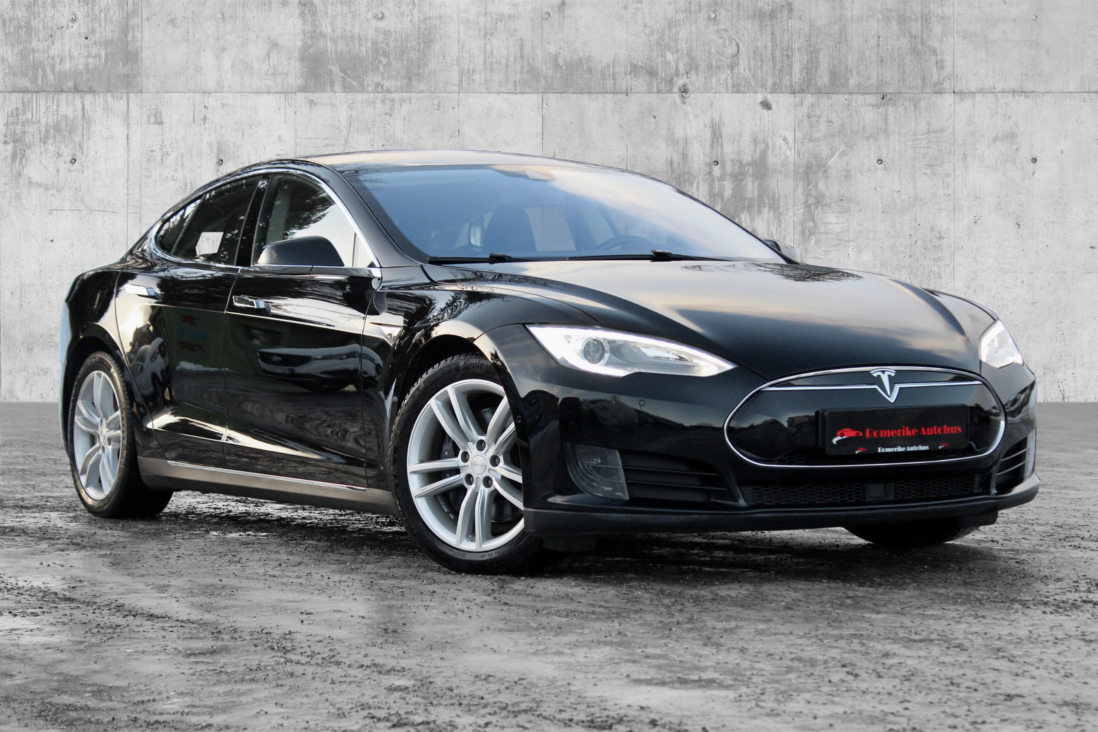 2016 Tesla Model S