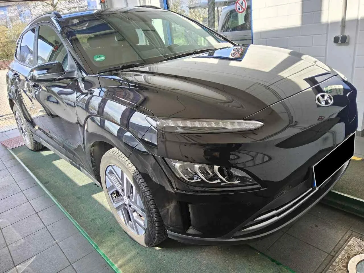 Hyundai Kona - Электрический - Автоматическое - 136 hp - 17.348 km