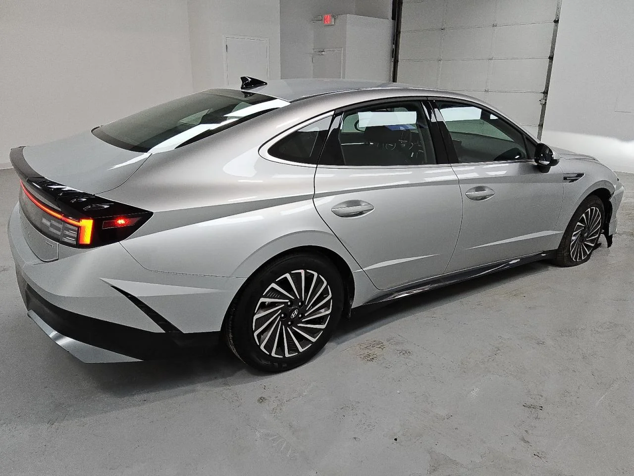 2025 HYUNDAI SONATA HYBRID
