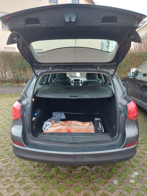2011 Opel Astra