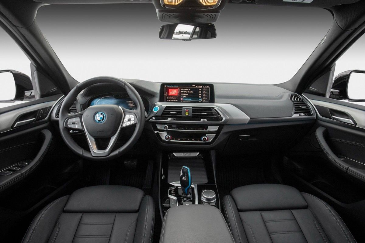 2021 BMW iX3