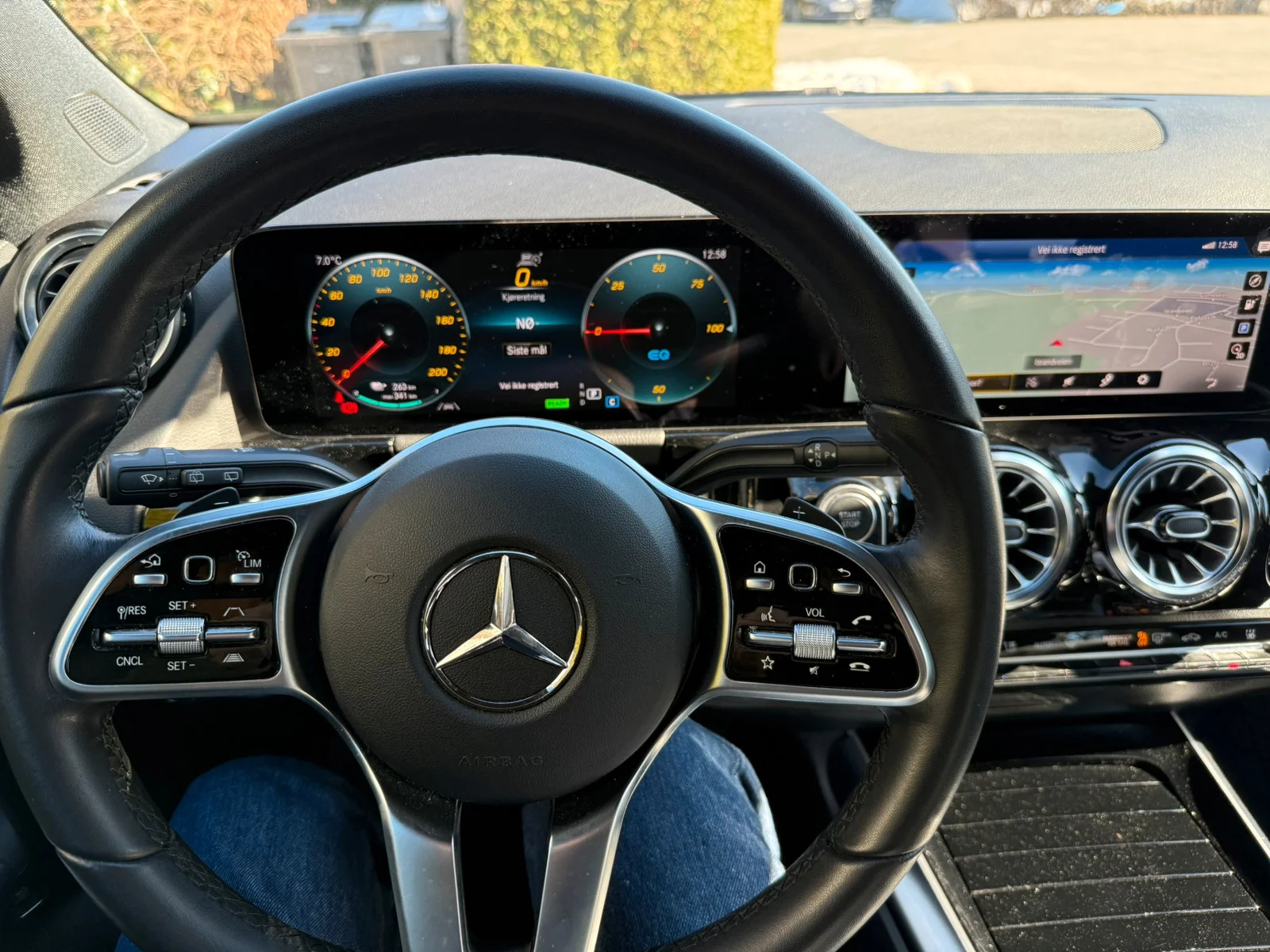 Mercedes-Benz EQA 2023