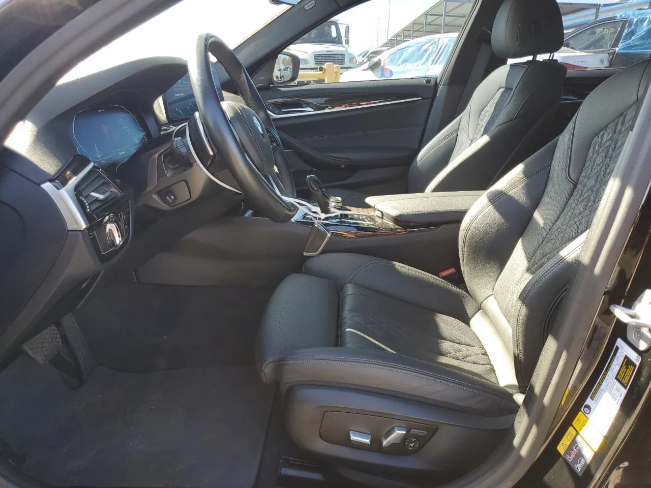 2023 BMW 530E