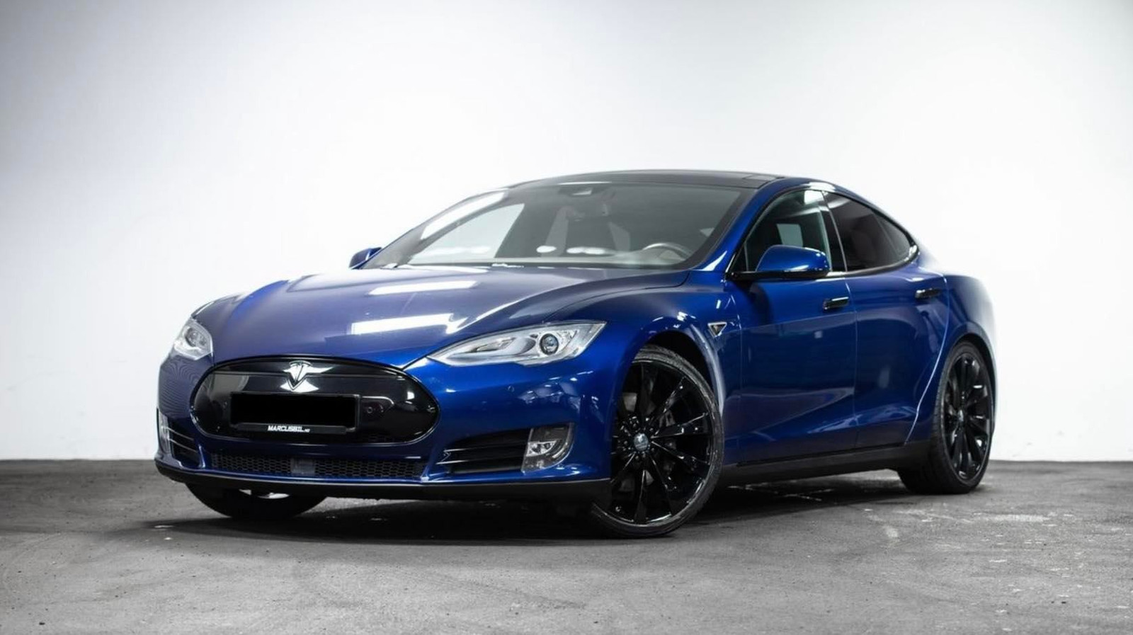 2015 Tesla Model S