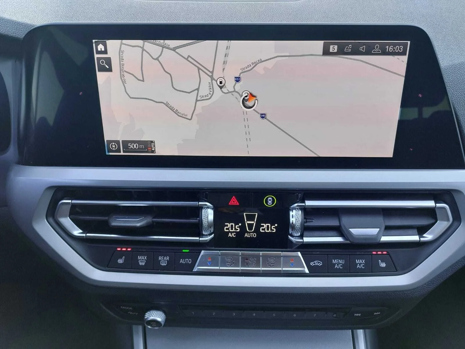 BMW 3 Series 318d Luxury - Diesel - Automatic - 136 hp - 108.379 km