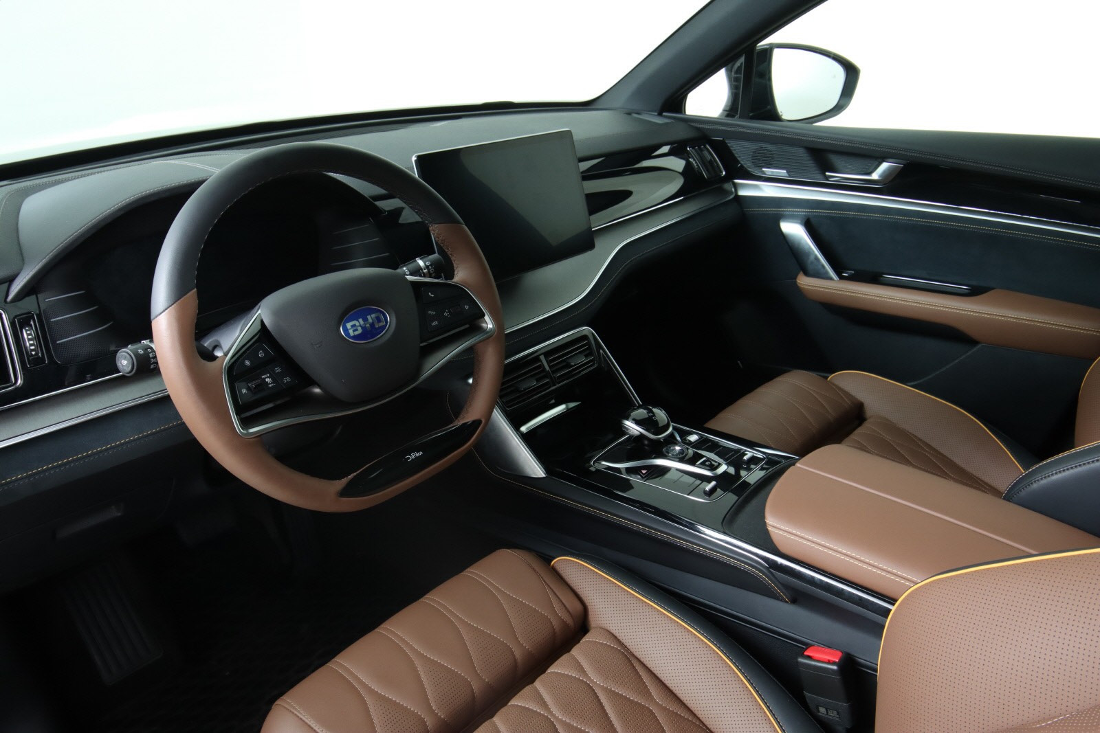 2022 BYD Tang