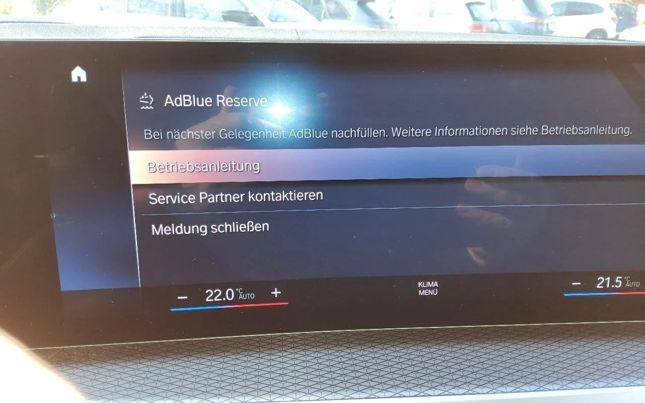 BMW 3 Series Touring 330d - Hybrid - Automatic - 286 hp - 35.878 km
