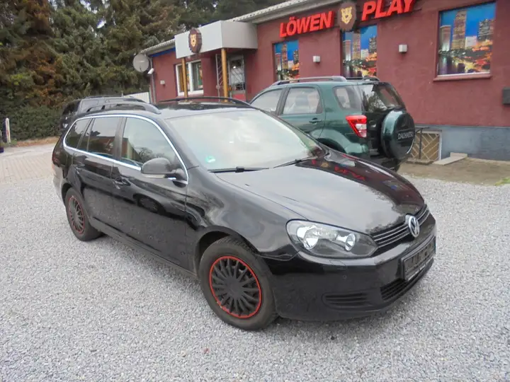 2011 Volkswagen Golf