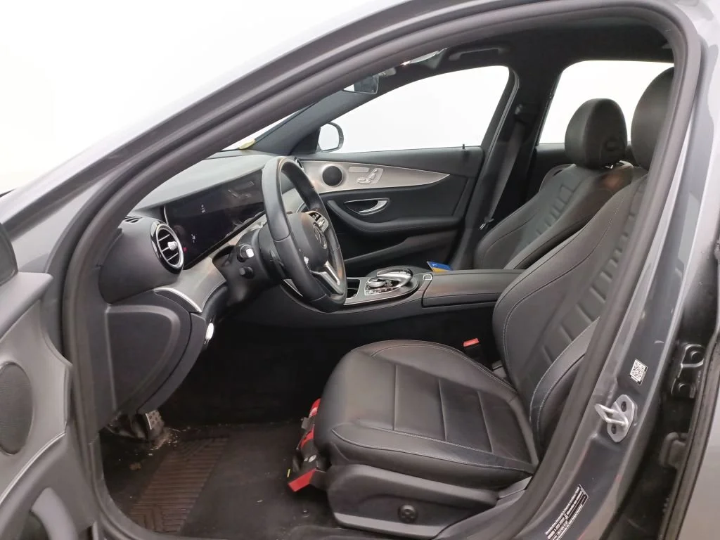 Mercedes-Benz E 220 - 4-Matic - Дизельное топливо - Автоматическое - 194 hp - 46.810 km