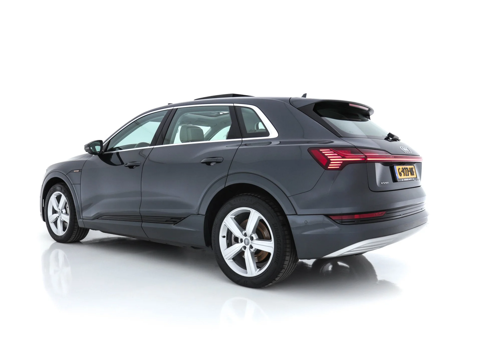 Audi E-Tron 95 kWh Advanced - Quattro - Electric - Automatic - 360 hp - 78.652 km