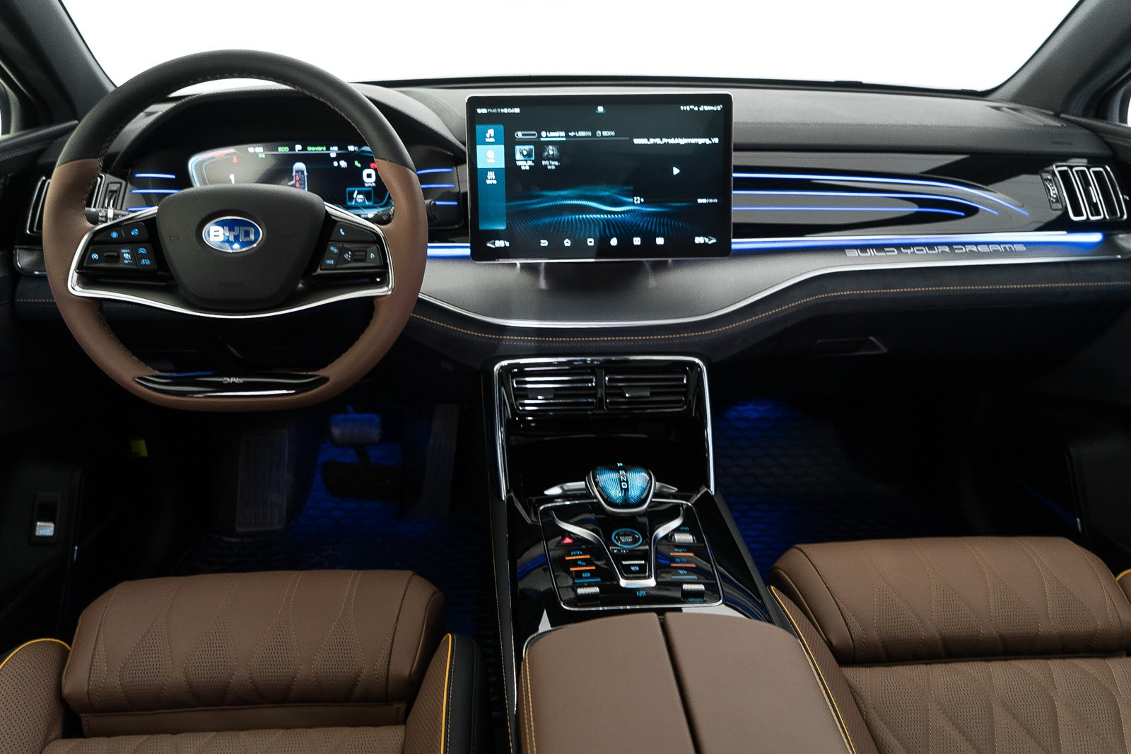 2022 BYD Tang