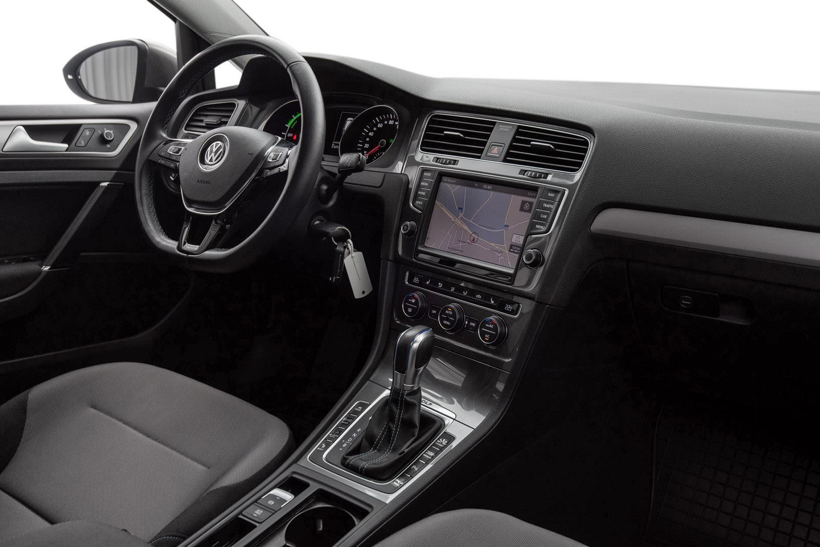 2015 Volkswagen e-Golf