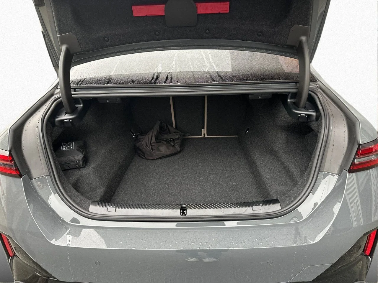 BMW 550 e xDrive M Sportpaket Pro 2025