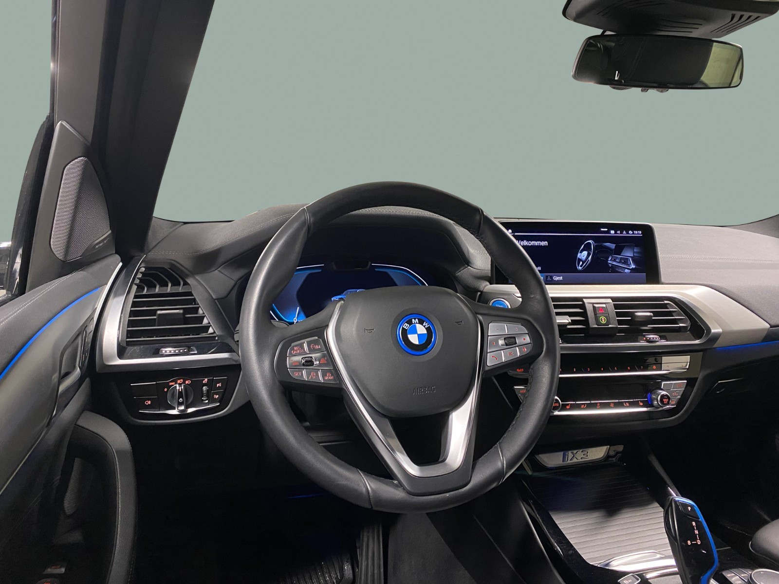 2021 BMW iX3