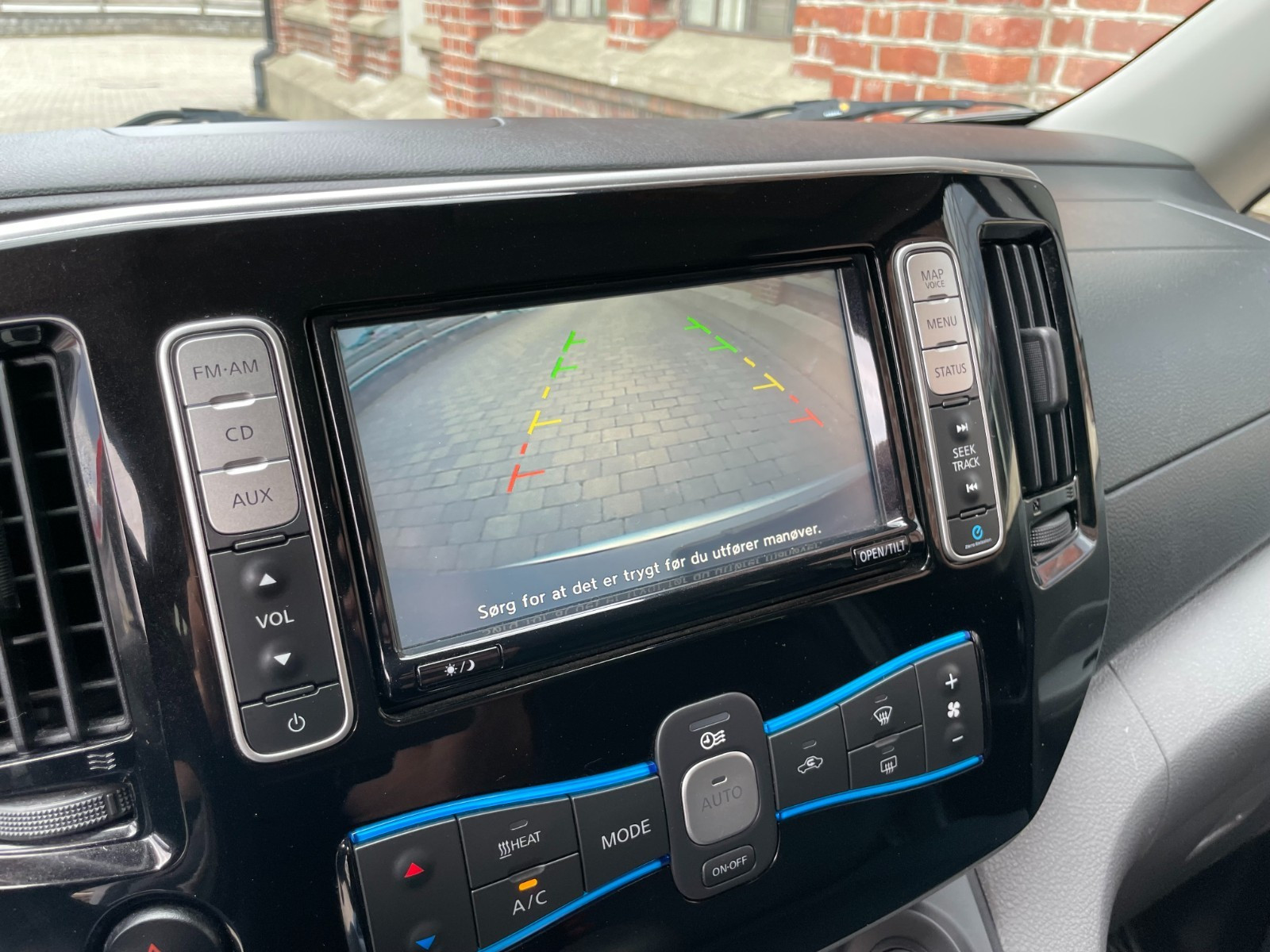 2017 Nissan e-NV