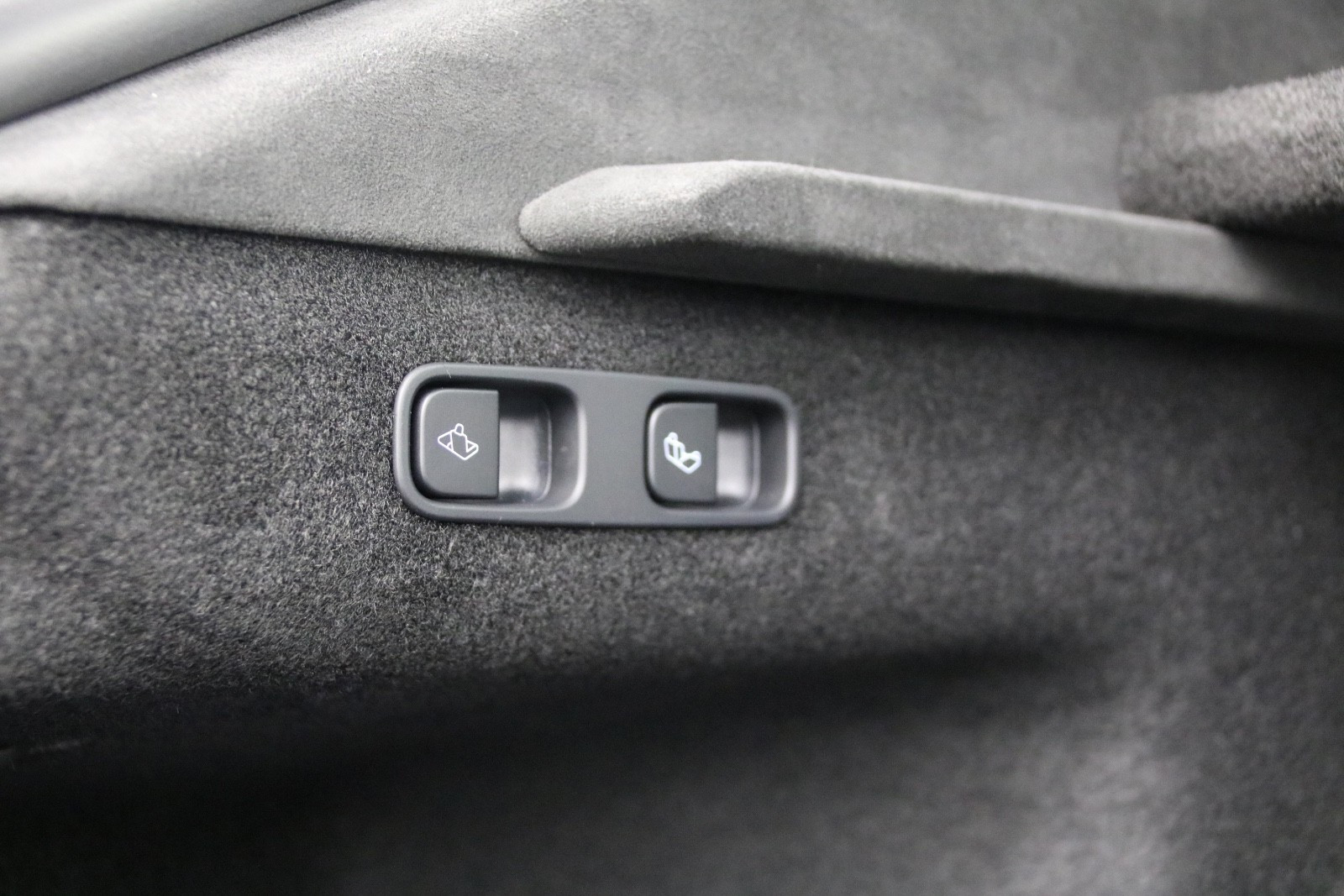 2022 Tesla Model S PLAID