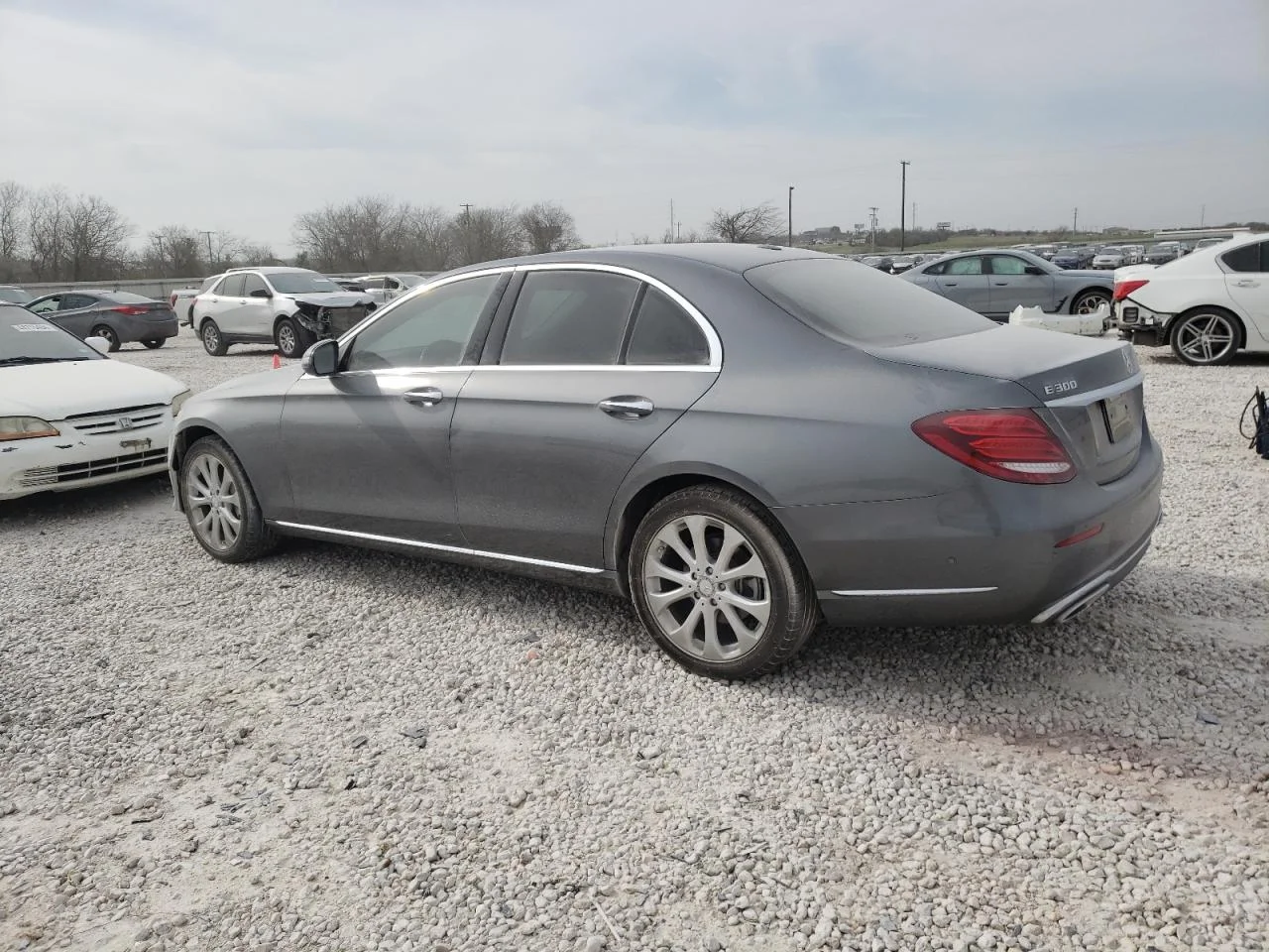 MERCEDES-BENZ E 300 2017