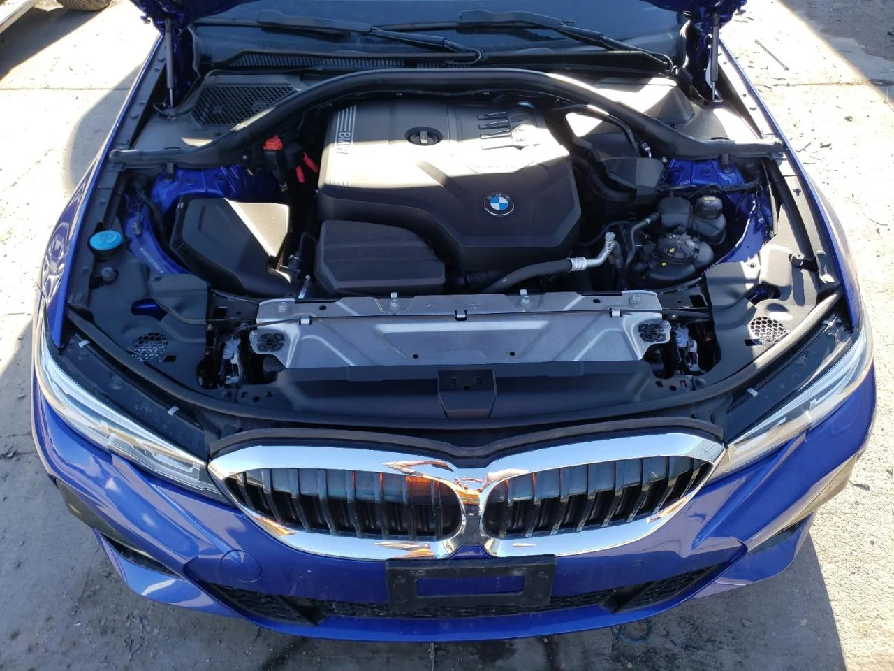BMW 330XI 2020