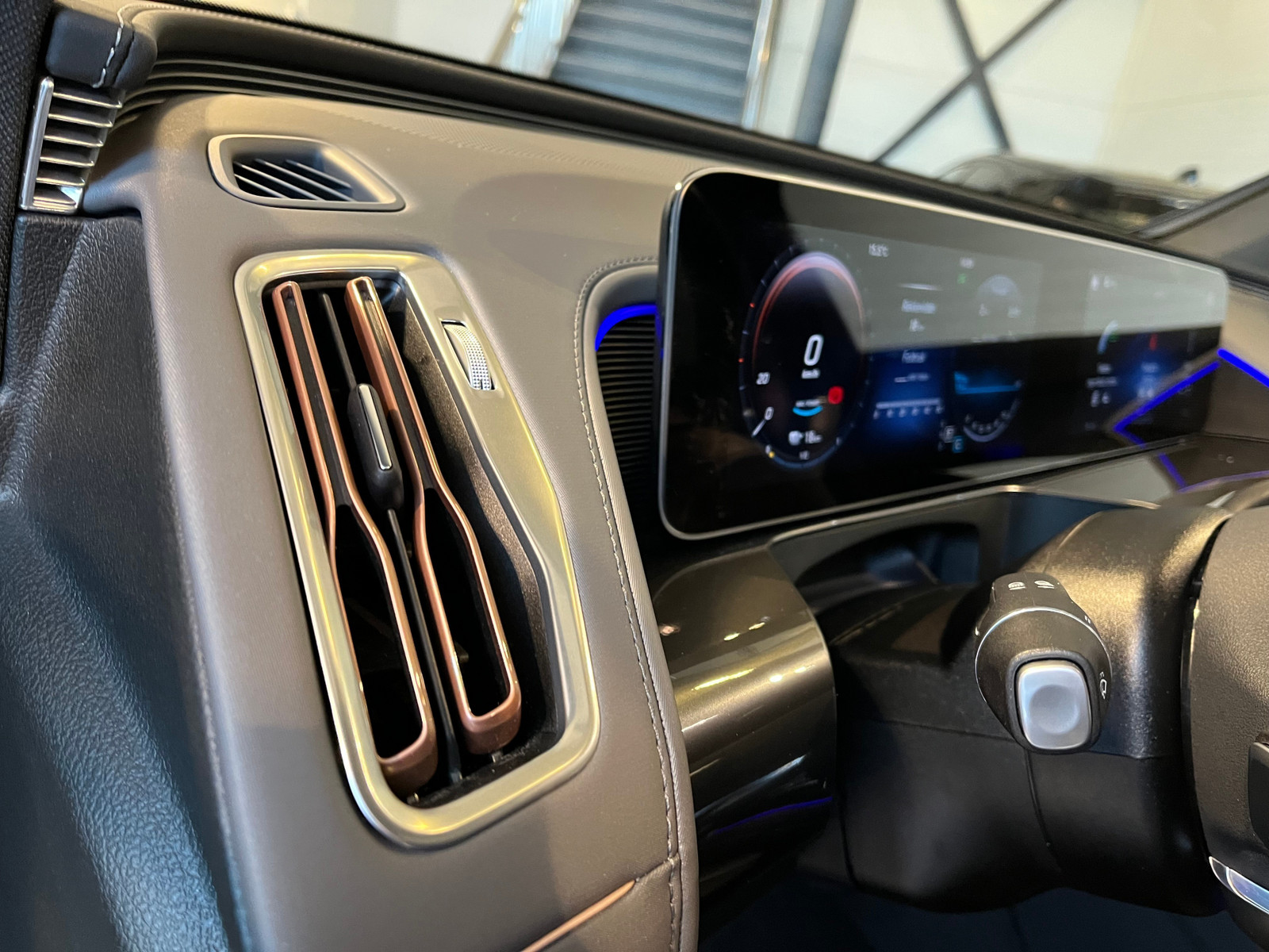 2020 Mercedes-Benz EQC