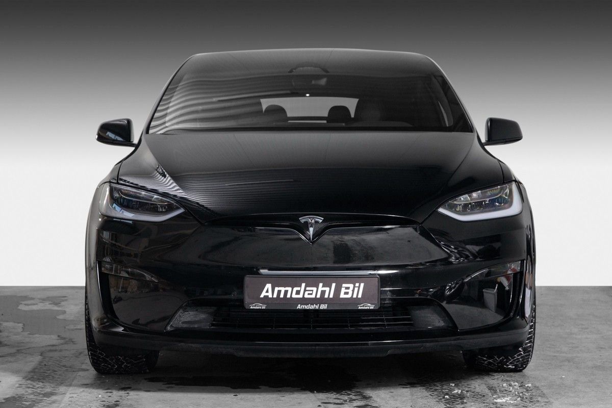 2022 Tesla Model X PLAID