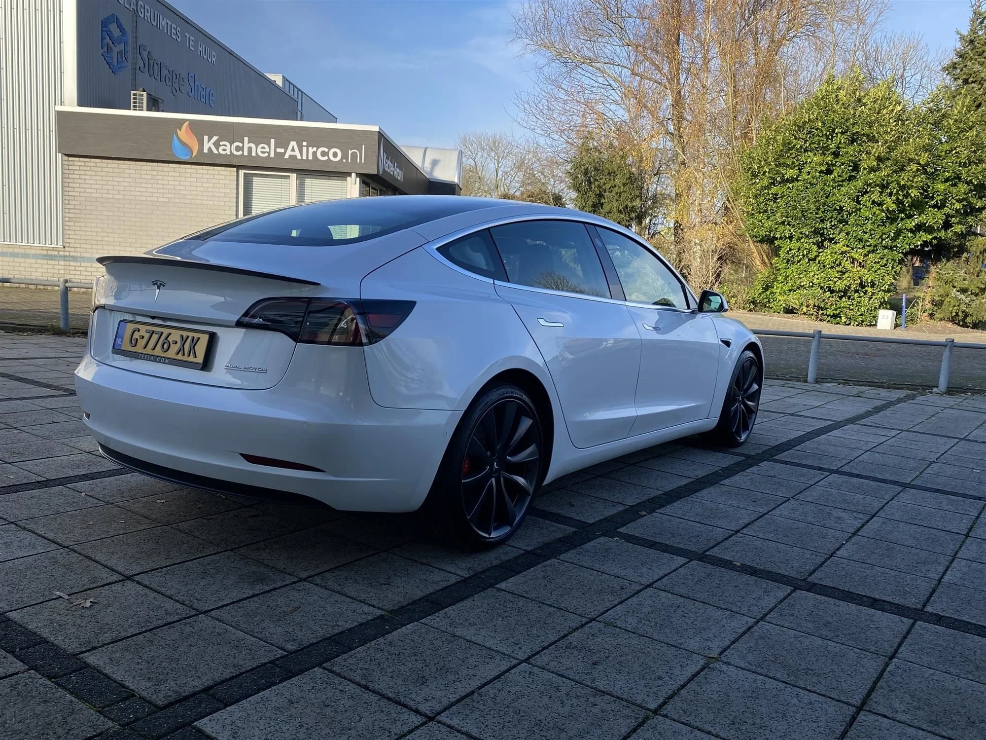 Tesla Model 3 Performance 75 kWh - AWD - Electric - Automatic - 462 hp - 121.576 km