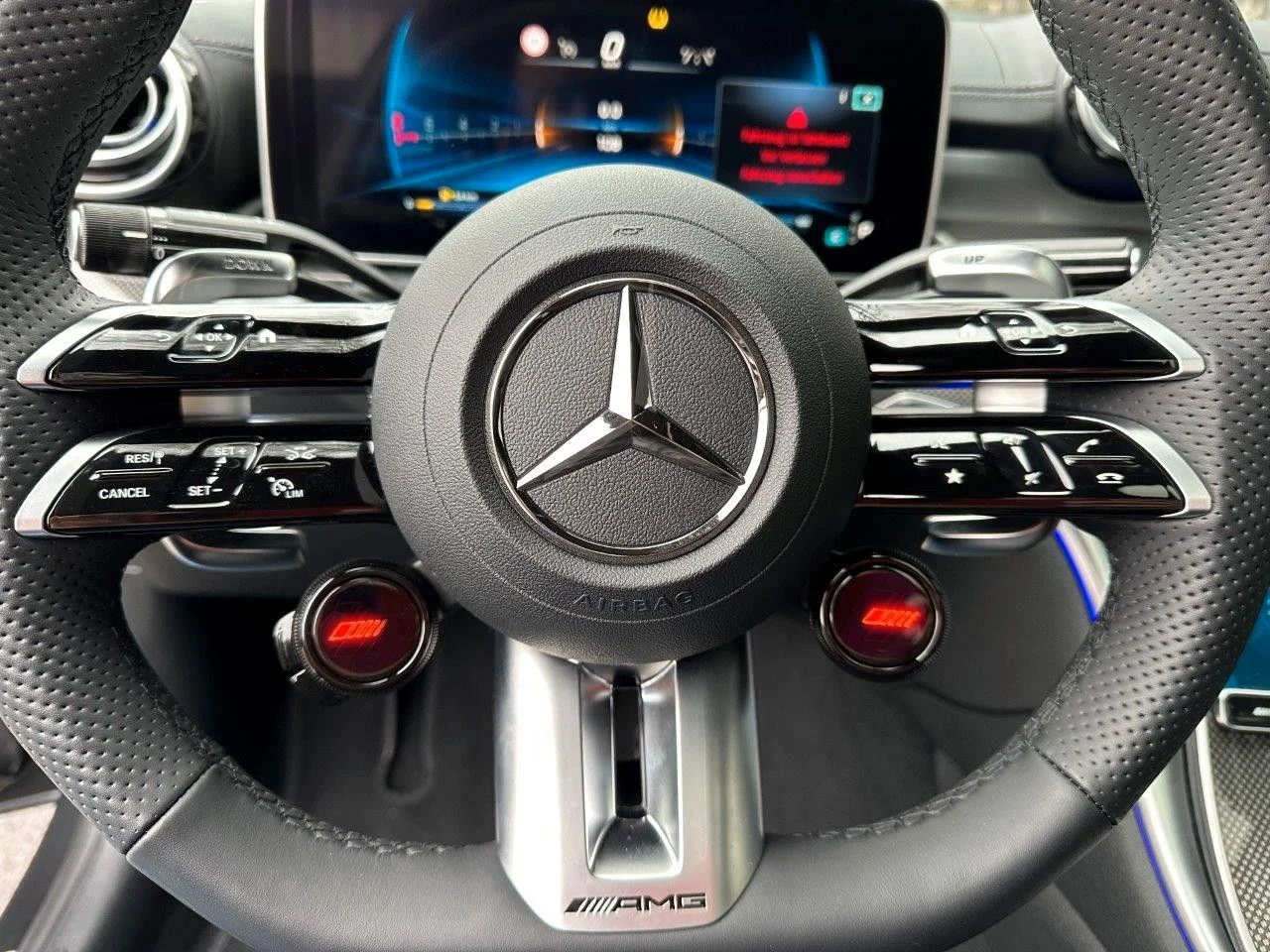 8569Mercedes-Benz C 63 AMG 4M 2025
