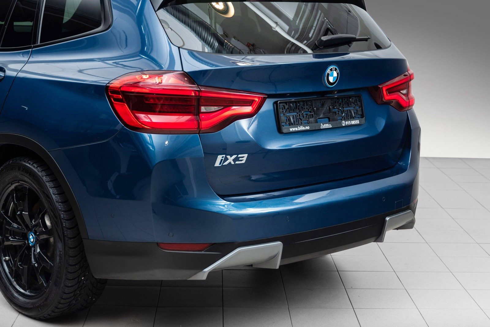 2021 BMW iX3
