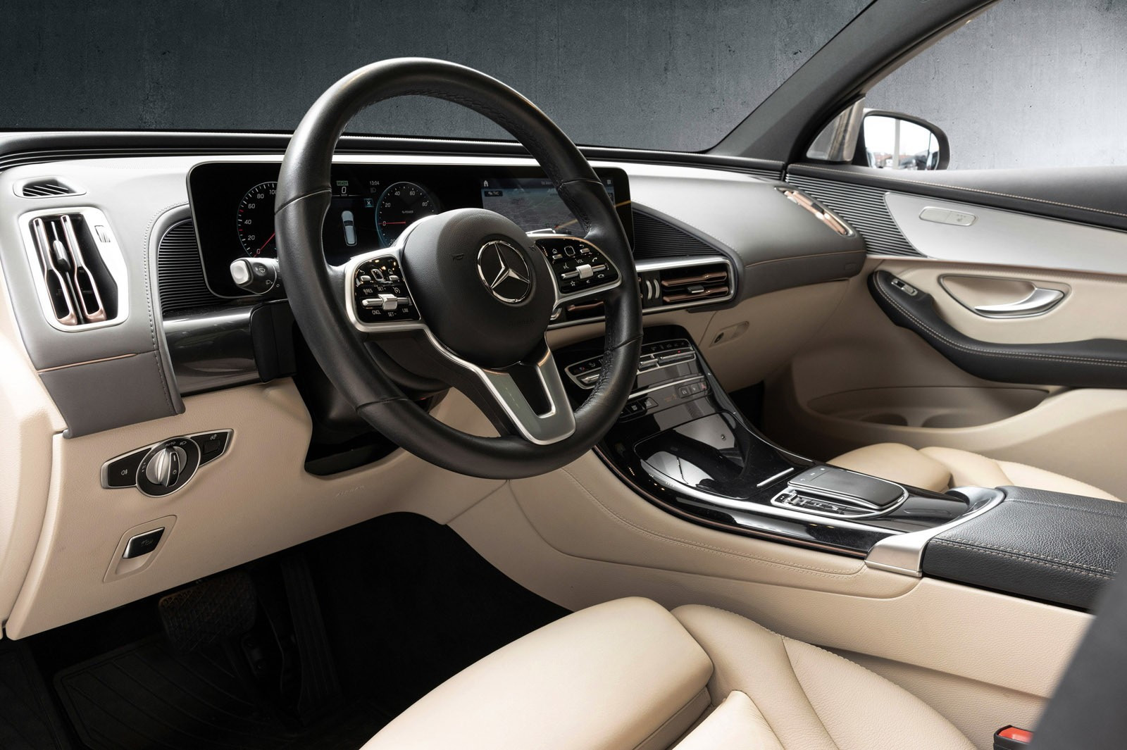 2020 Mercedes-Benz EQC