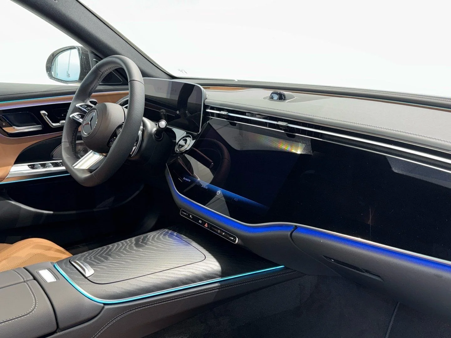Mercedes-Benz E 200 AMG 2025