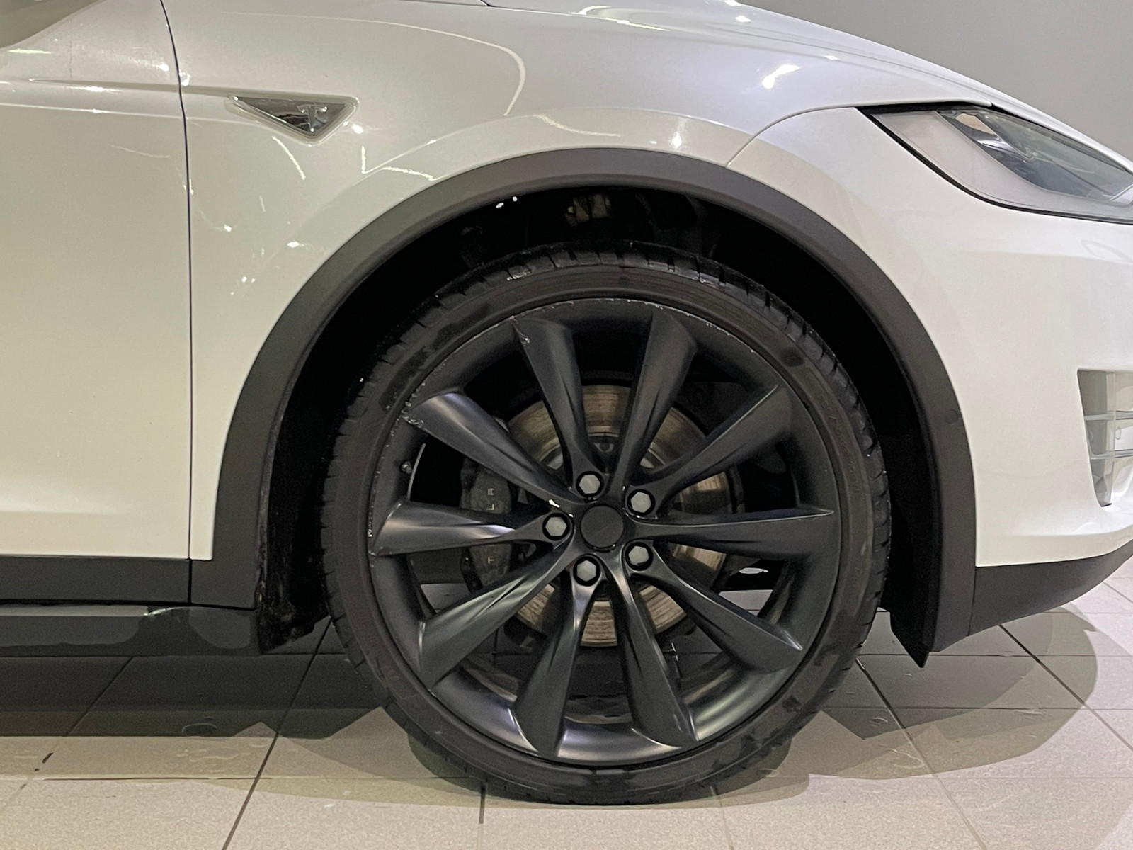 2017 Tesla Model X