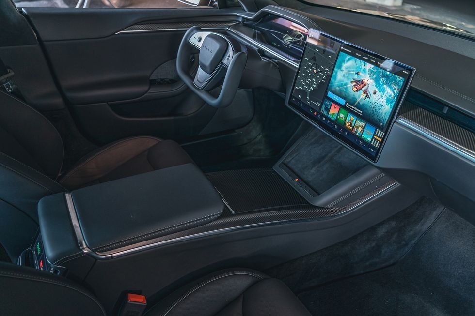 2022 Tesla Model S PLAID