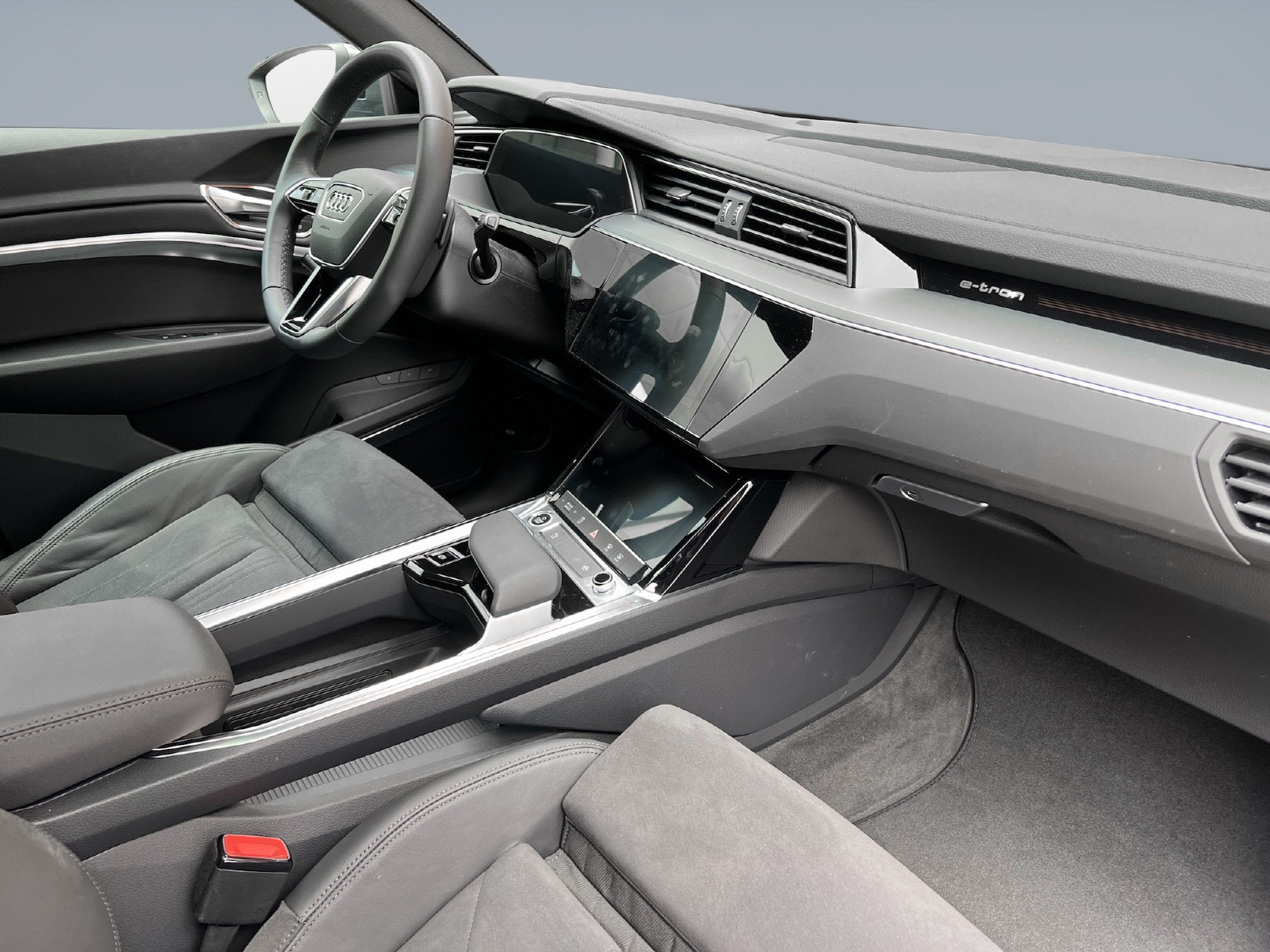 2023 Audi e-tron
