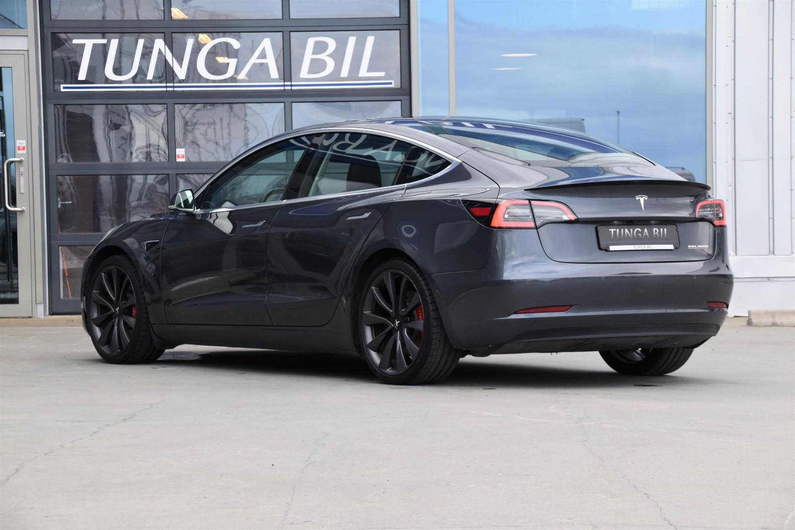 2020 Tesla Model 3