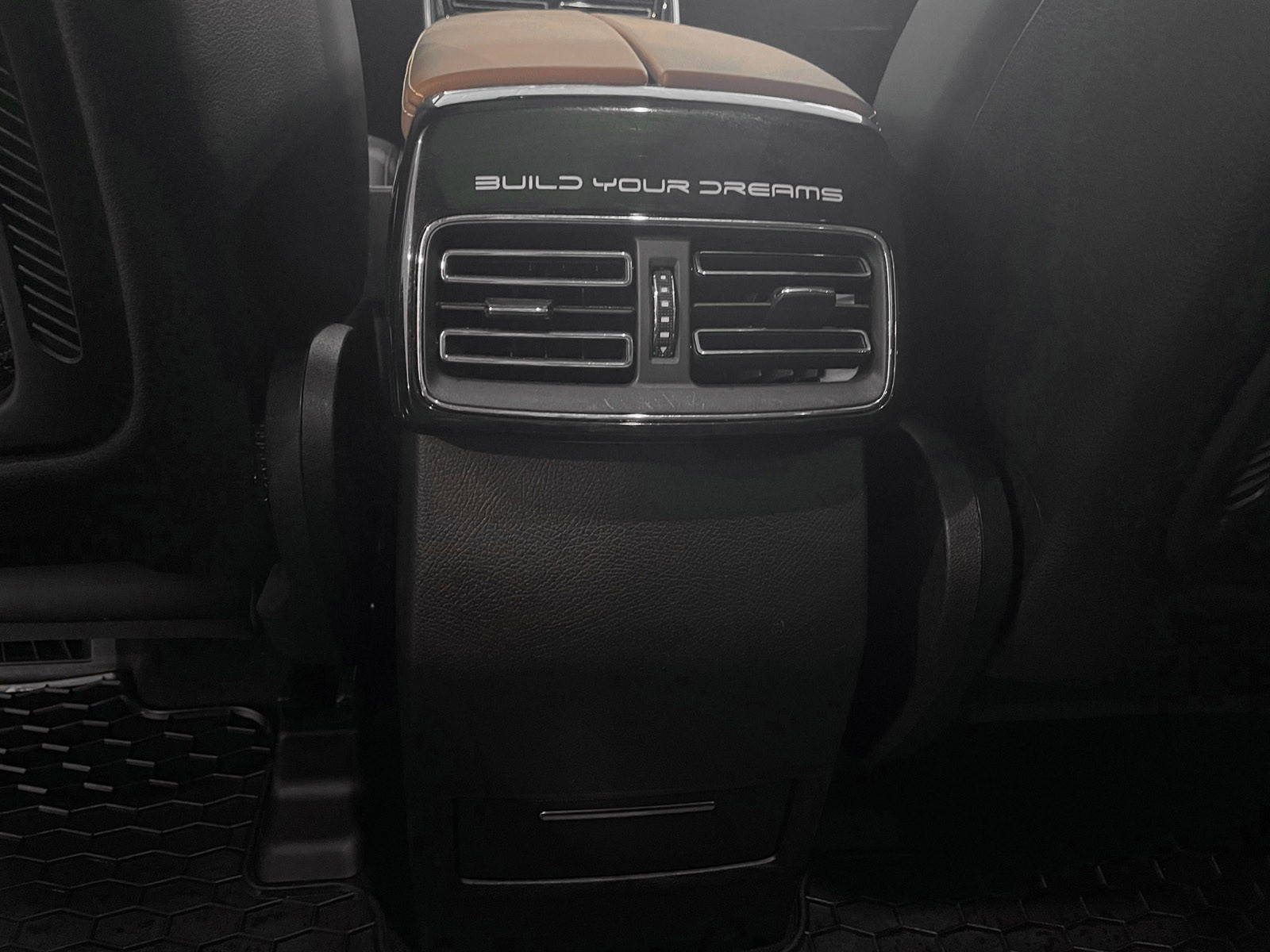 2022 BYD Tang