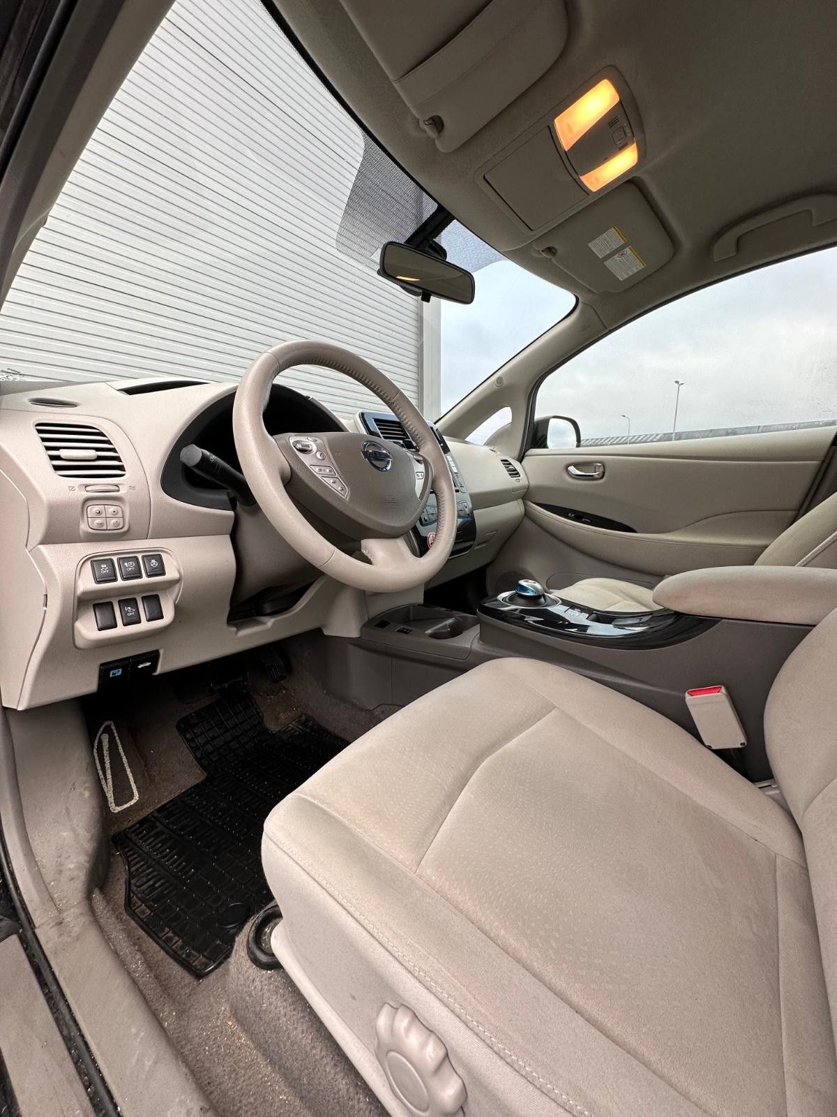 2013 Nissan Leaf