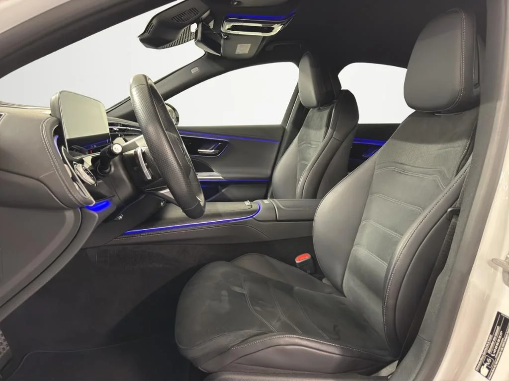 Mercedes-Benz E 200 AMG 2023