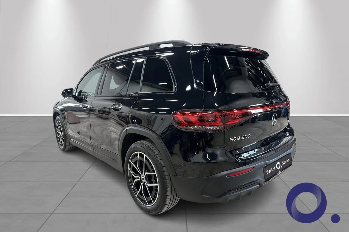 Mercedes-Benz EQB 2023