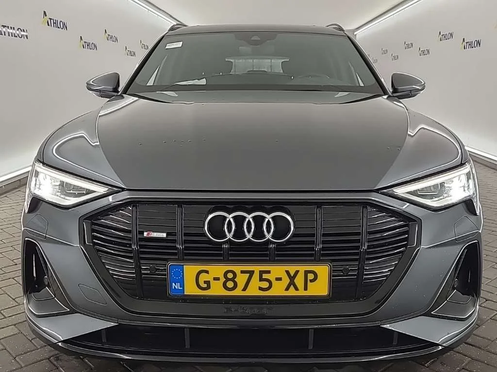 Audi E-Tron 50 Launch Edition - Quattro - Electric - Automatic - 313 hp - 61.920 km