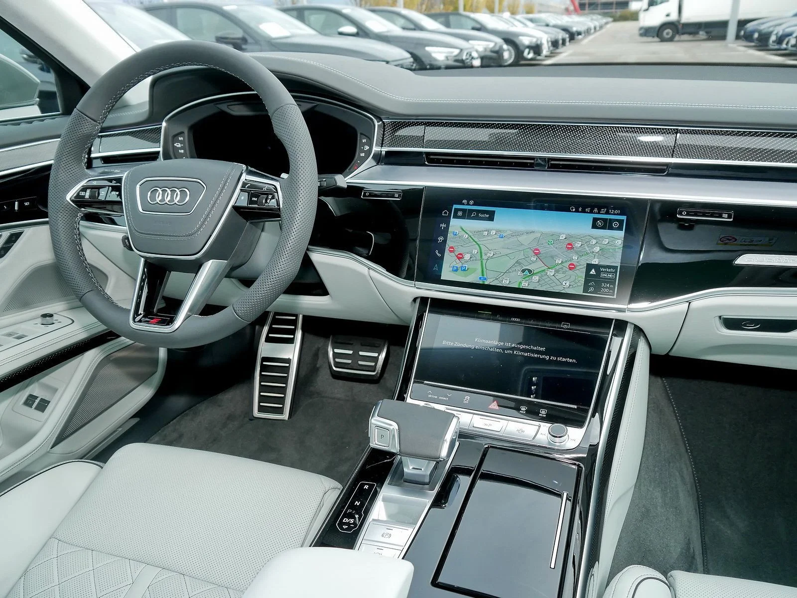 Audi A8 60 TFSIe quattro S line 2024