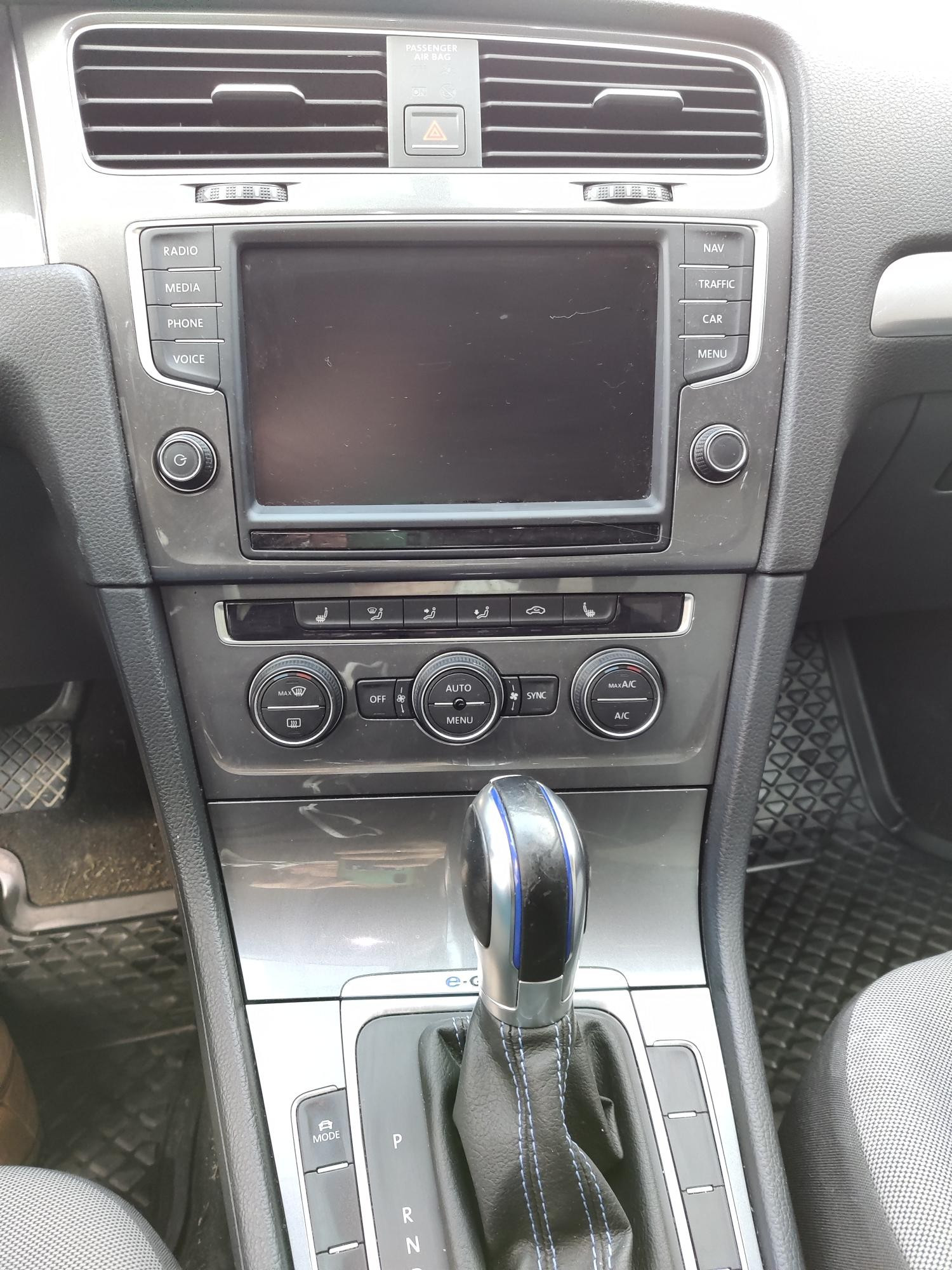 2015 Volkswagen e-Golf