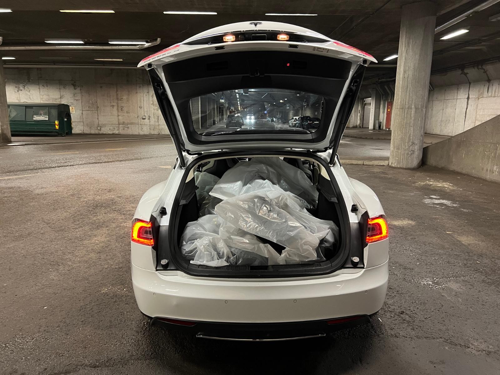 2014 Tesla Model S