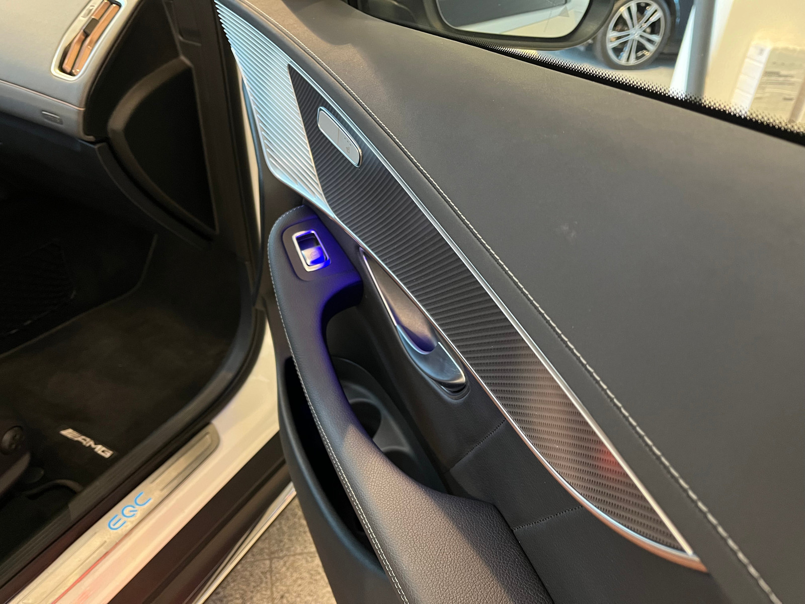 2020 Mercedes-Benz EQC