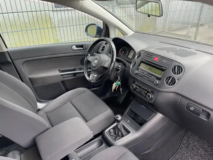 2010 Volkswagen Golf