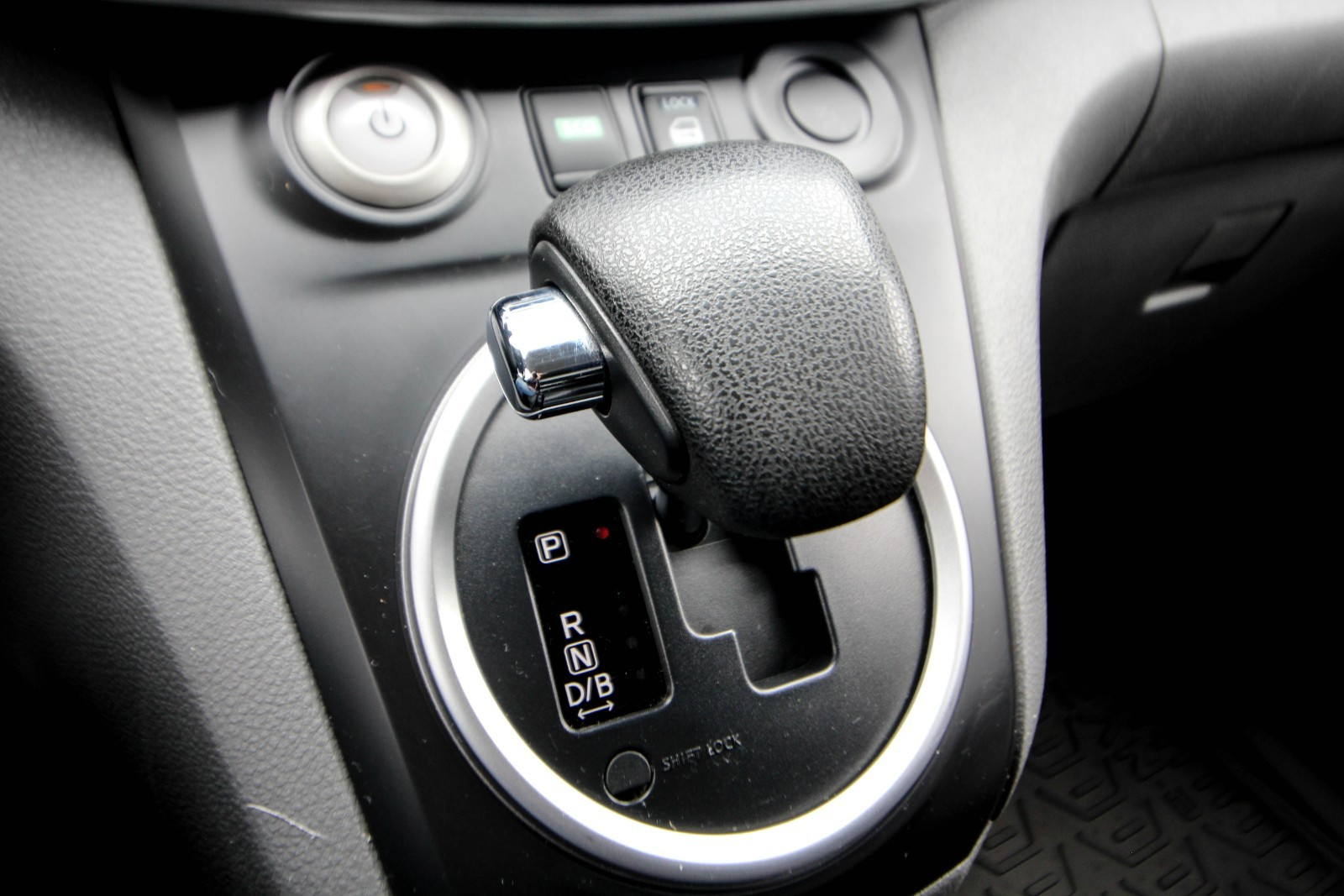 2018 Nissan e-NV