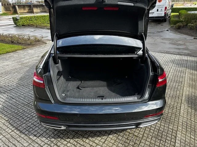 Audi A6 45 TDI Sport - Quattro - Diesel - Automatic - 231 hp - 103.732 km